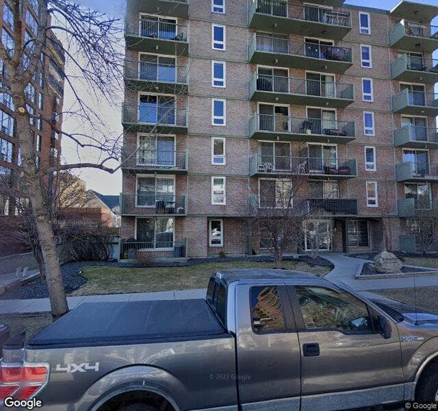 Street view of 303-1015 14 Avenue SW, Calgary