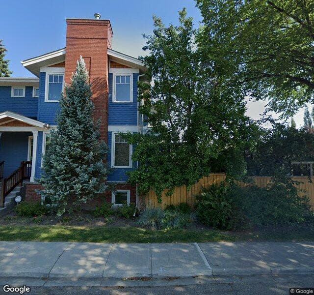 Street view of 4624 17 Street SW, Calgary
