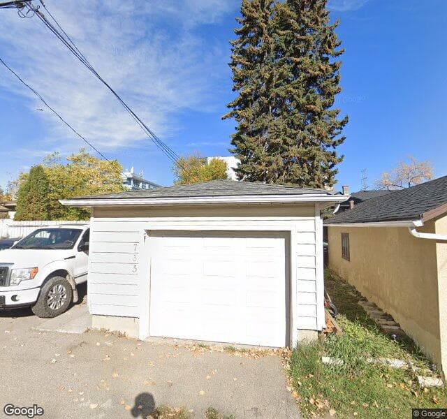 Street view of 735 51 Avenue SW, Calgary