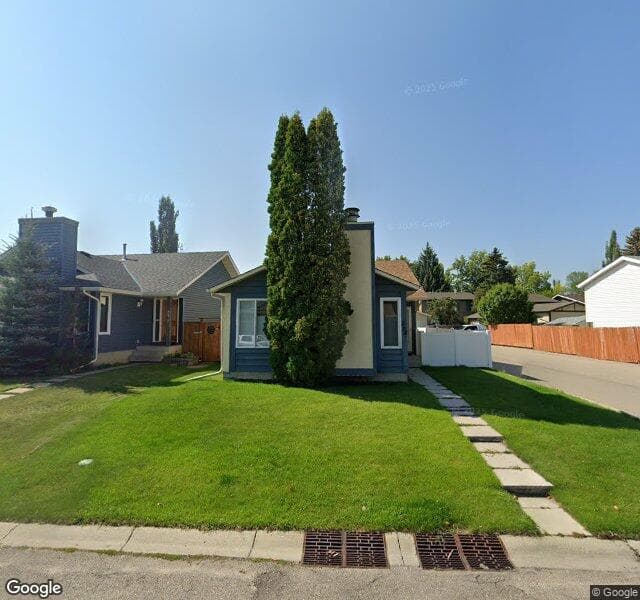 Street view of 208 Shawcliffe Circle SW, Calgary