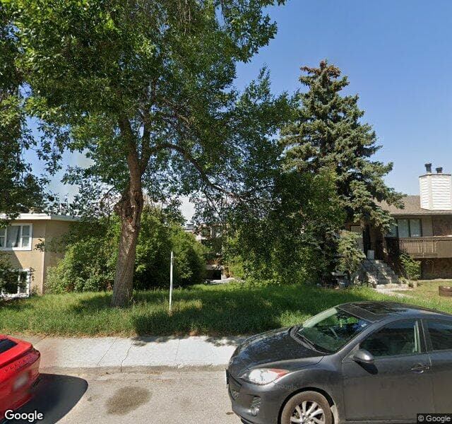 Street view of 1712 29 Avenue SW, Calgary