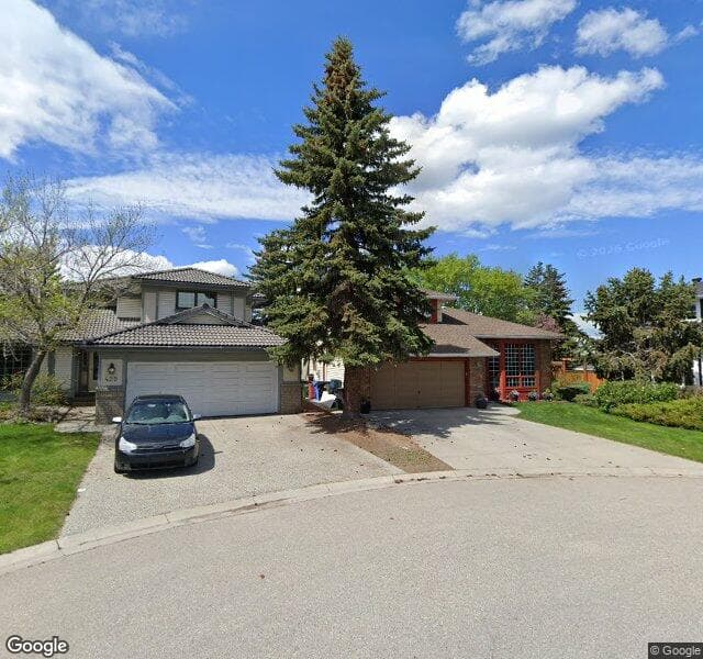 Street view of 425 Douglas Woods Place SE, Calgary
