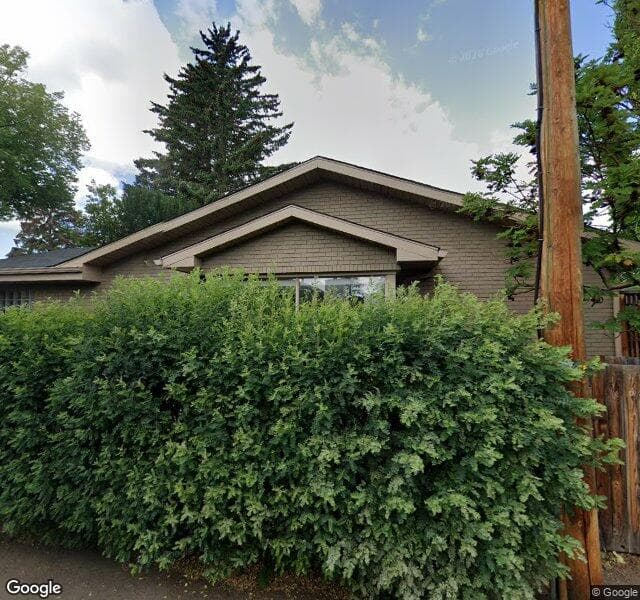 Street view of 424 Wilkinson Place SE, Calgary