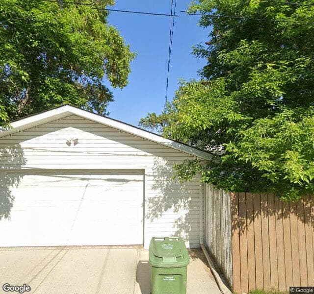 Street view of 1505 3 Street NW, Calgary