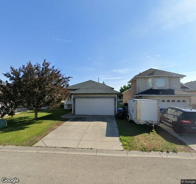 Street view of 32 Appleglen Park SE, Calgary