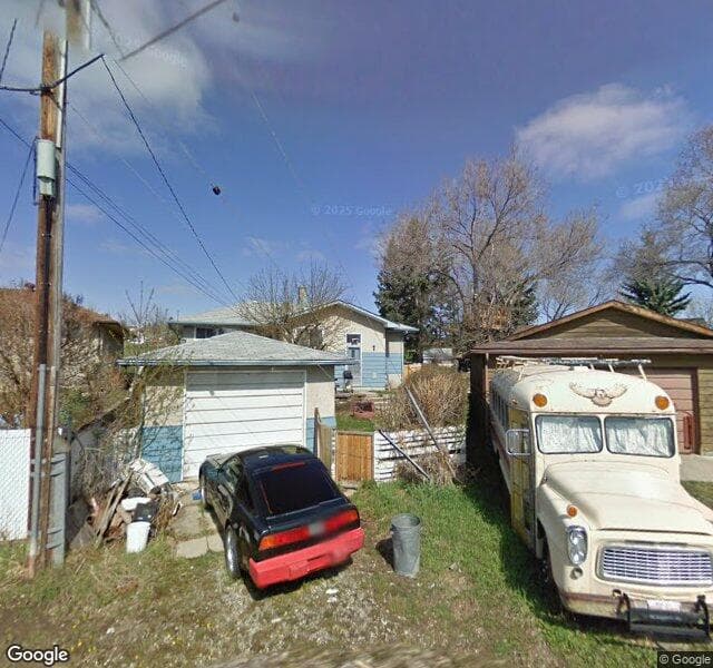 Street view of 908 Trafford Drive NW, Calgary