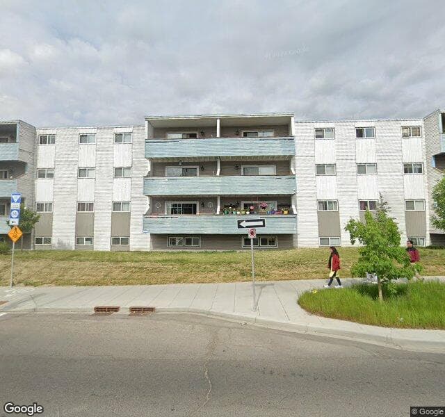 Street view of 207-309 4 Street NE, Calgary