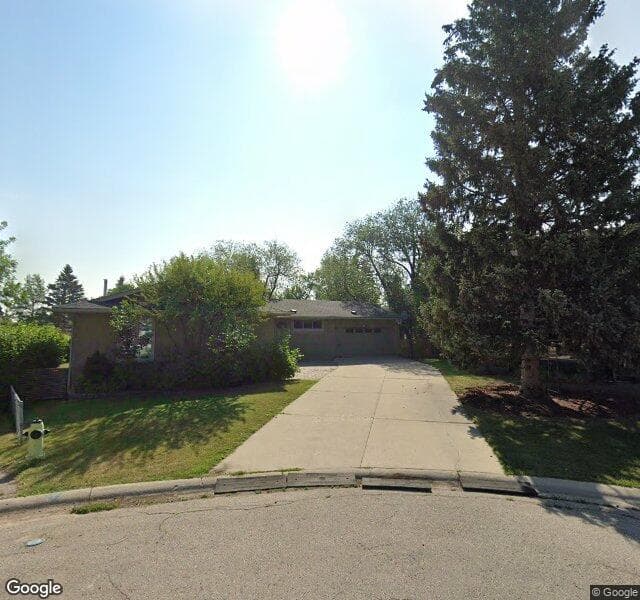 Street view of 508 Oakhill Place SW, Calgary