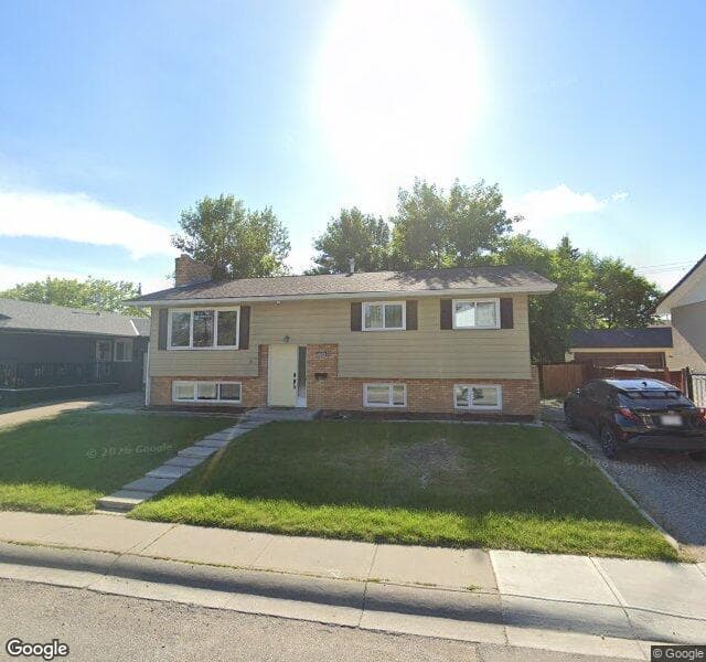 Street view of 139 Manora Drive NE, Calgary