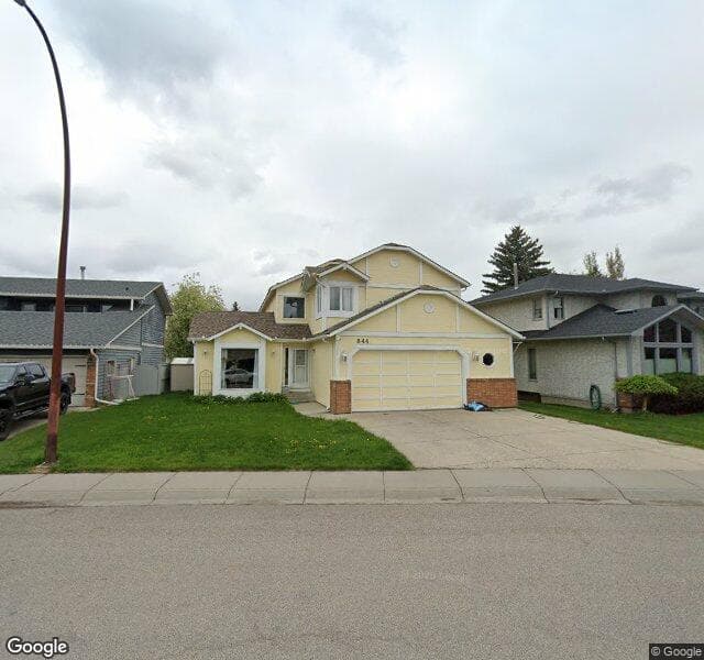Street view of 844 Suncastle Road SE, Calgary