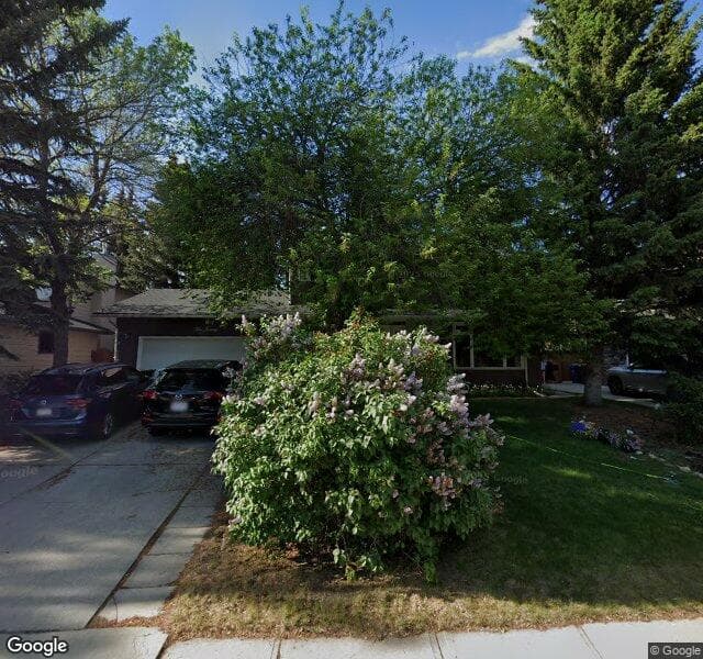 Street view of 220 Valhalla Crescent NW, Calgary