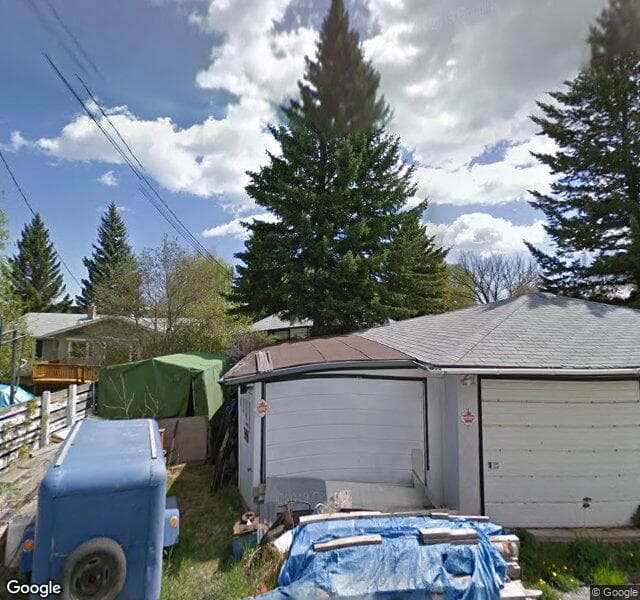 Street view of 2715 40 Street SW, Calgary