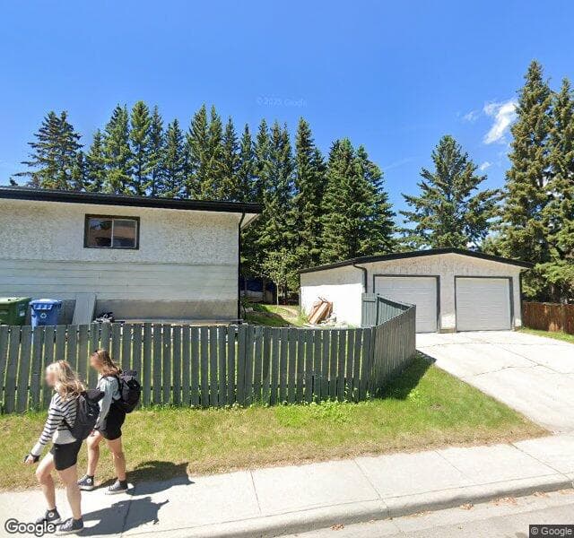 Street view of 5202 32 Avenue NW, Calgary