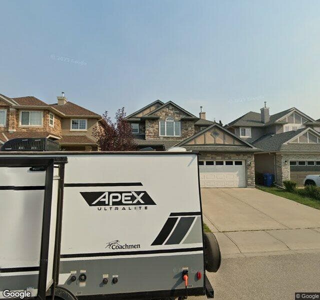 Street view of 26 W Cedar Place SW, Calgary