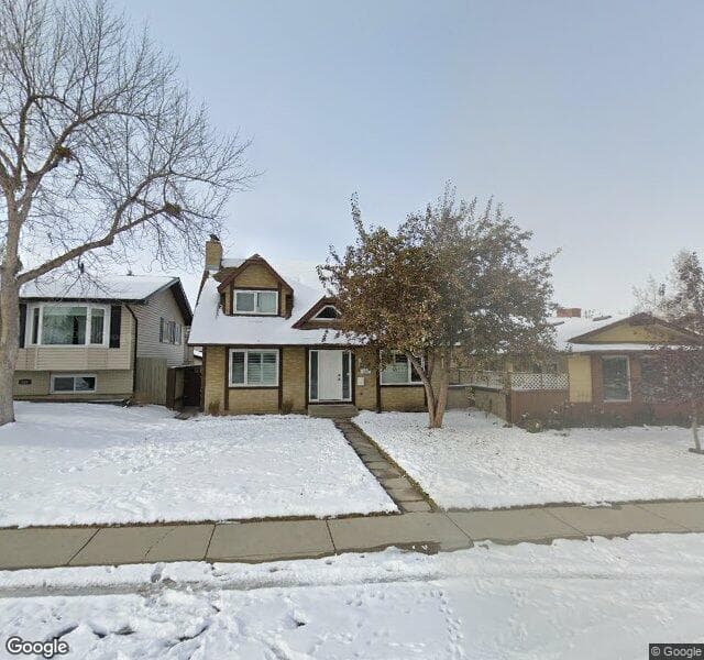 Street view of 528 Berkley Crescent NW, Calgary