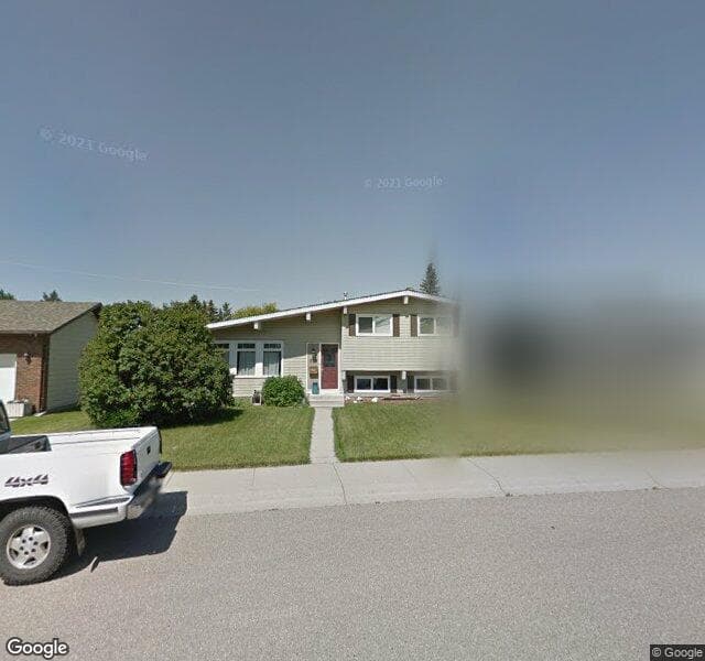 Street view of 519 Queen Charlotte Drive SE, Calgary