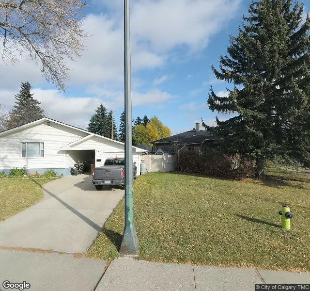 Street view of 5904 Thornton Road NW, Calgary