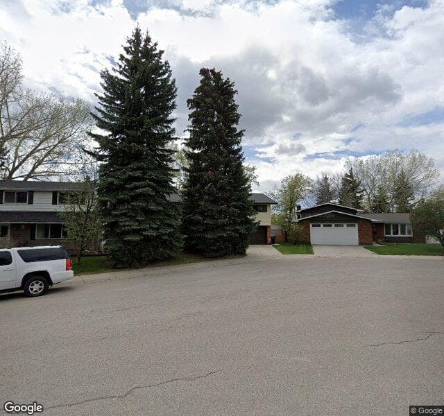 Street view of 204 Dalgleish Bay NW, Calgary