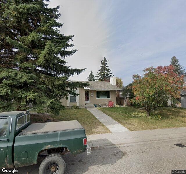 Street view of 1168 Lake Sundance Crescent SE, Calgary