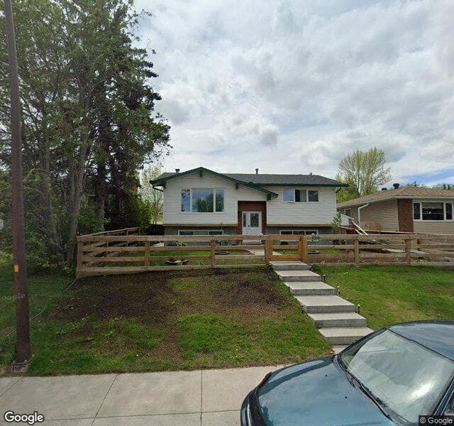Street view of 496 Queen Charlotte Road SE, Calgary