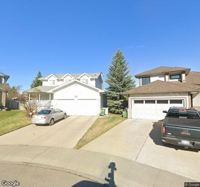 Street view of 920 Ormsby Wynd NW, Edmonton