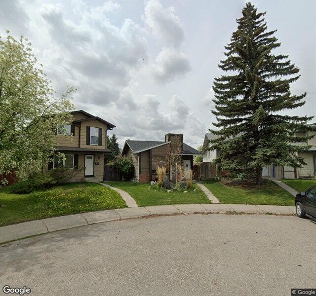 Street view of 39 Sunvale Court SE, Calgary