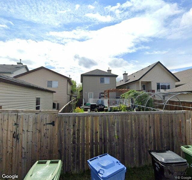 Street view of 864 Everridge Drive SW, Calgary