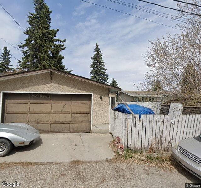Street view of 627 Sherman Avenue SW, Calgary
