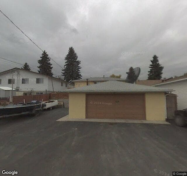 Street view of 1516 35 Street SE, Calgary