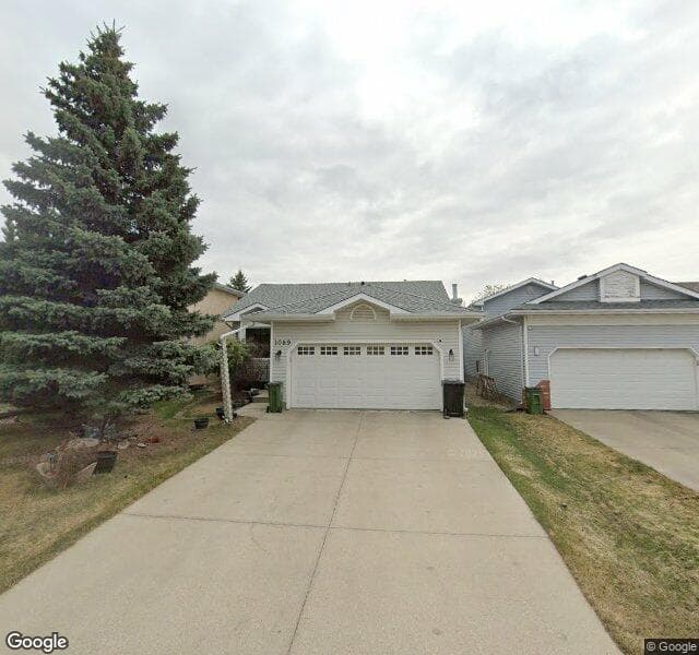 Street view of 1089 Potter Greens Drive NW, Edmonton