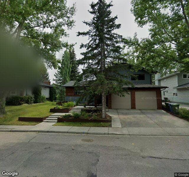 Street view of 1031 Varsity Estates Drive NW, Calgary