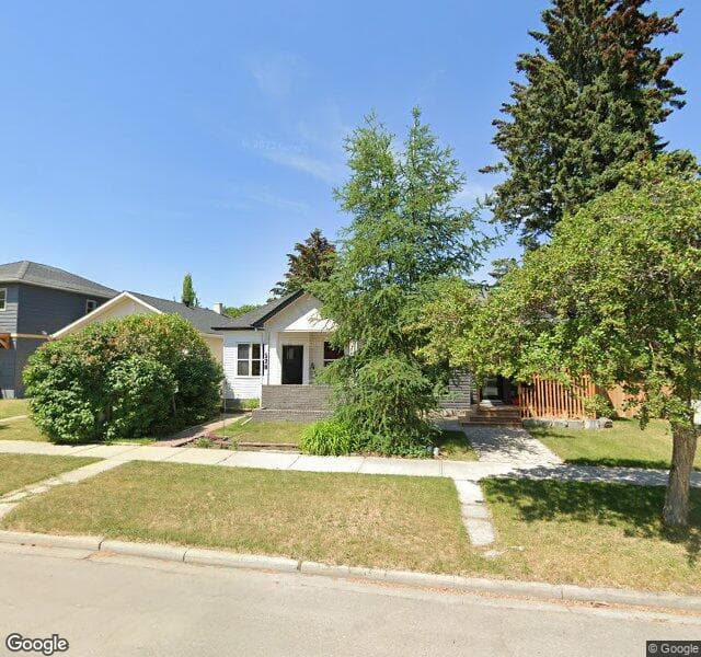 Street view of 528 18 Avenue NW, Calgary