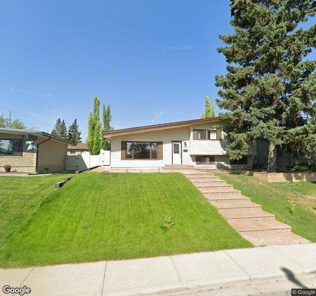 Street view of 10223 7 Street SW, Calgary