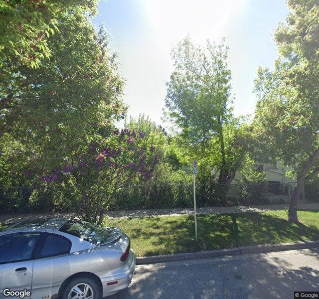 Street view of 206 19 Avenue NE, Calgary