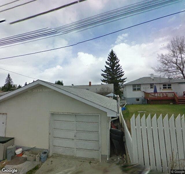 Street view of 311 33 Avenue NE, Calgary