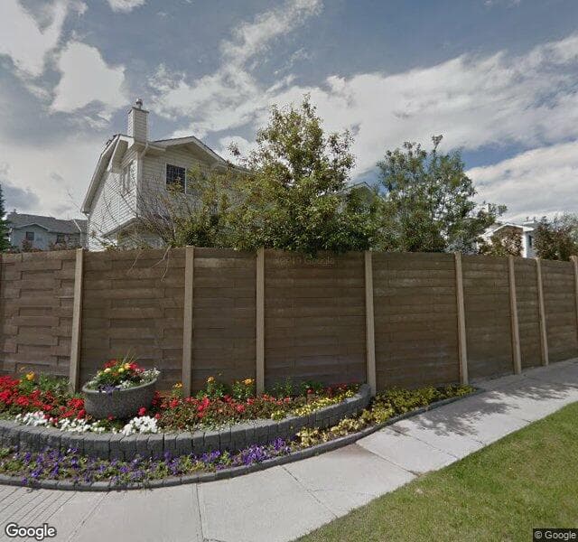 Street view of 522 Hawkstone Manor NW, Calgary