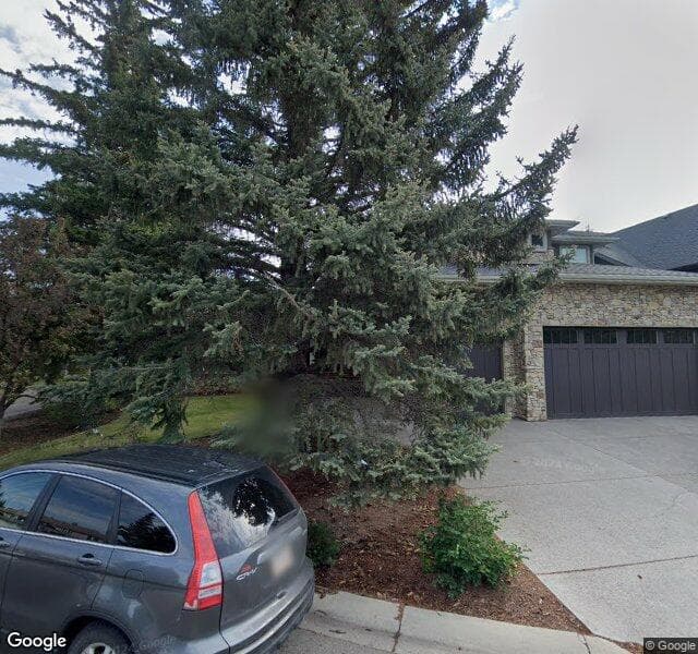 Street view of 212 Varsity Green Bay NW, Calgary