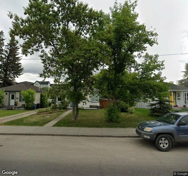 Street view of 426 19 Street NW, Calgary