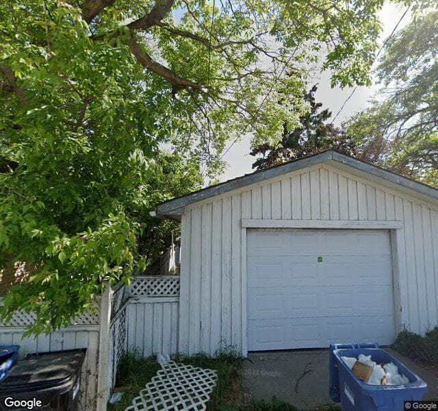 Street view of 430 15 Avenue NE, Calgary