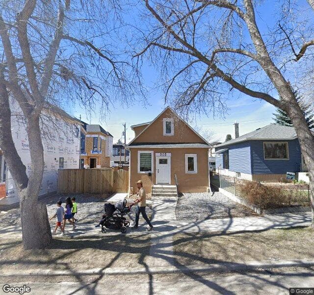 Street view of 505 10 Street NE, Calgary