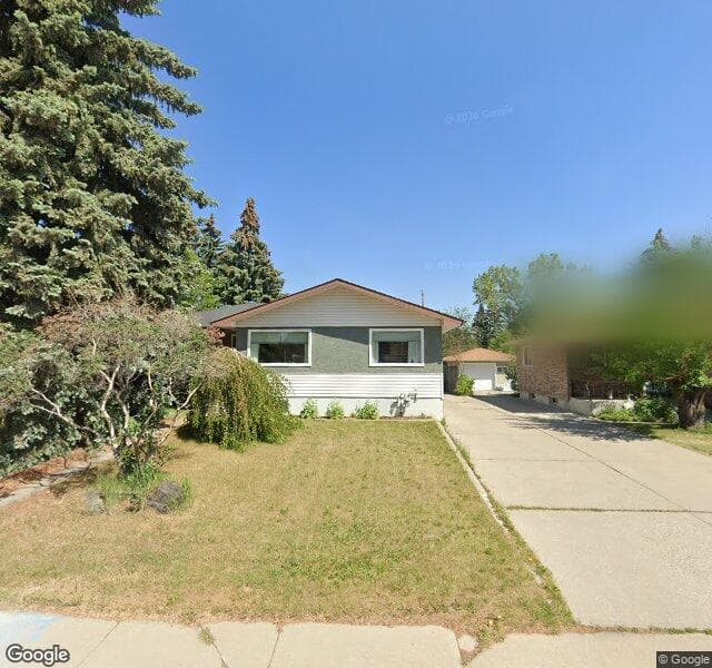 Street view of 604 26 Avenue NE, Calgary