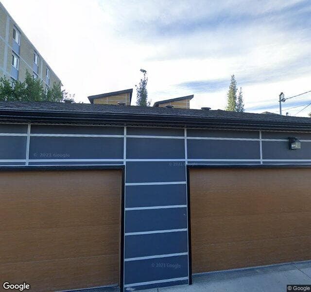 Street view of 2518 1 Avenue NW, Calgary