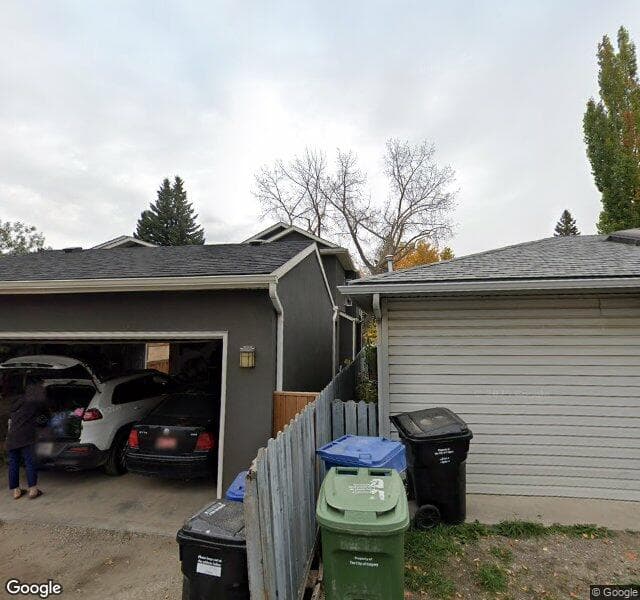 Street view of 2827B 40 Street SW, Calgary