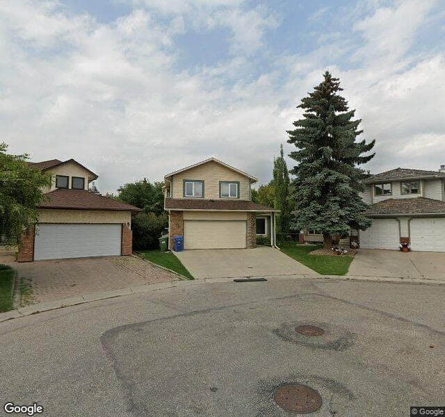Street view of 117 Scenic Glen Bay NW, Calgary