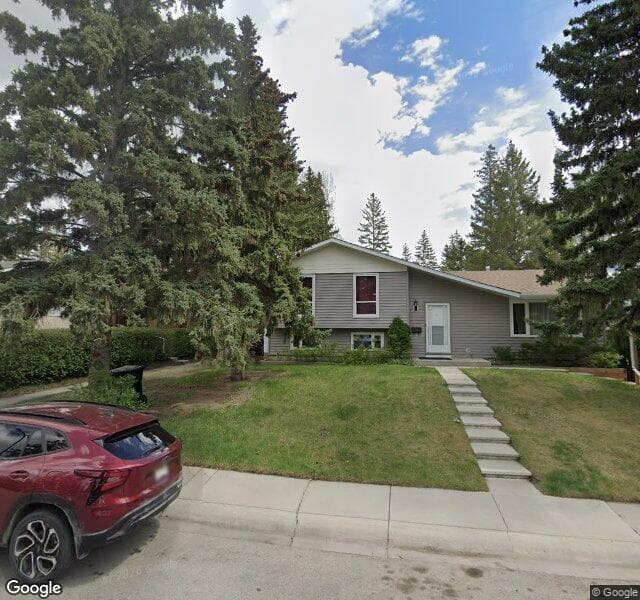 Street view of 5844 Dalridge Hill NW, Calgary