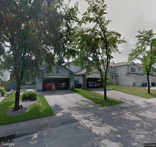Street view of 1749 Douglas Glen Grove SE, Calgary