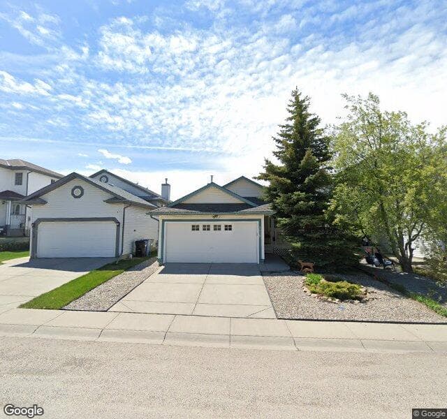 Street view of 178 Tuscarora Close NW, Calgary