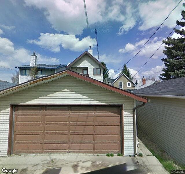 Street view of 829 21 Avenue NW, Calgary