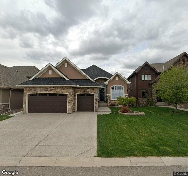 Street view of 81 Rockcliff Heights NW, Calgary