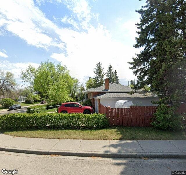 Street view of 327 Hawthorn Drive NW, Calgary